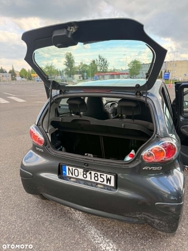 Toyota Aygo Standard - 4