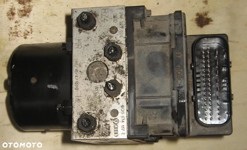 sterownik ABS agregat POLO FABIA 6Q0614117E skoda volkswagen - 1