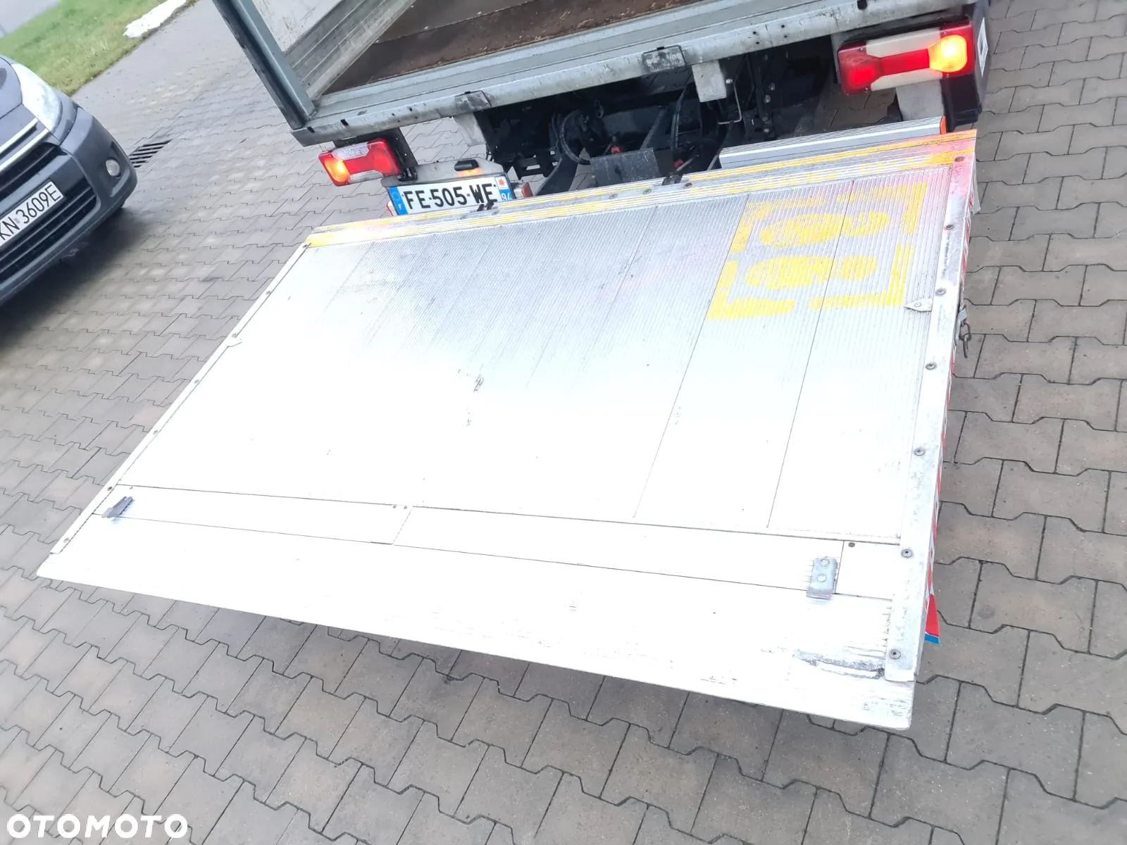 Iveco 35C140 kontener+winda 2019r. - 11