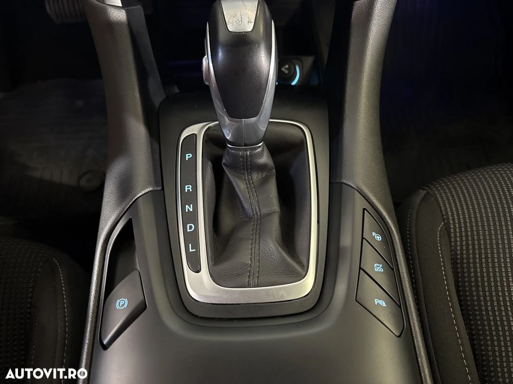 Ford Mondeo 2.0 - 18