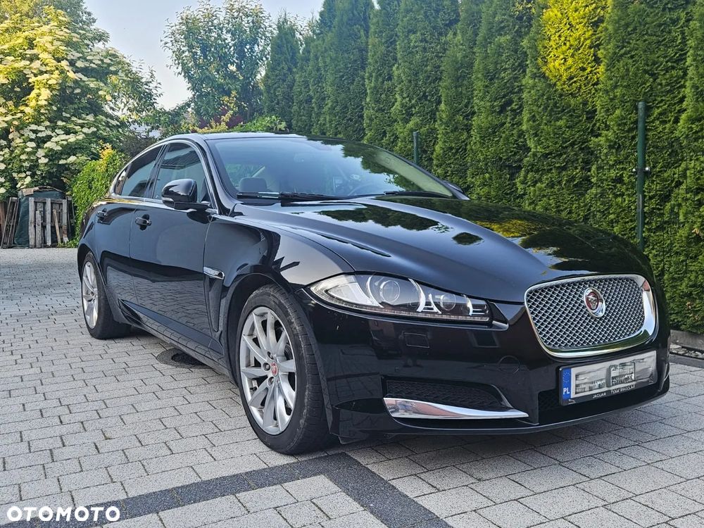 Jaguar XF 2.2 D Luxury - 1
