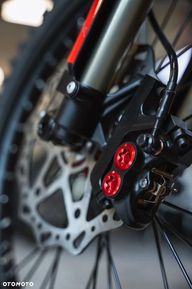 Altis Powersports Sigma - 18