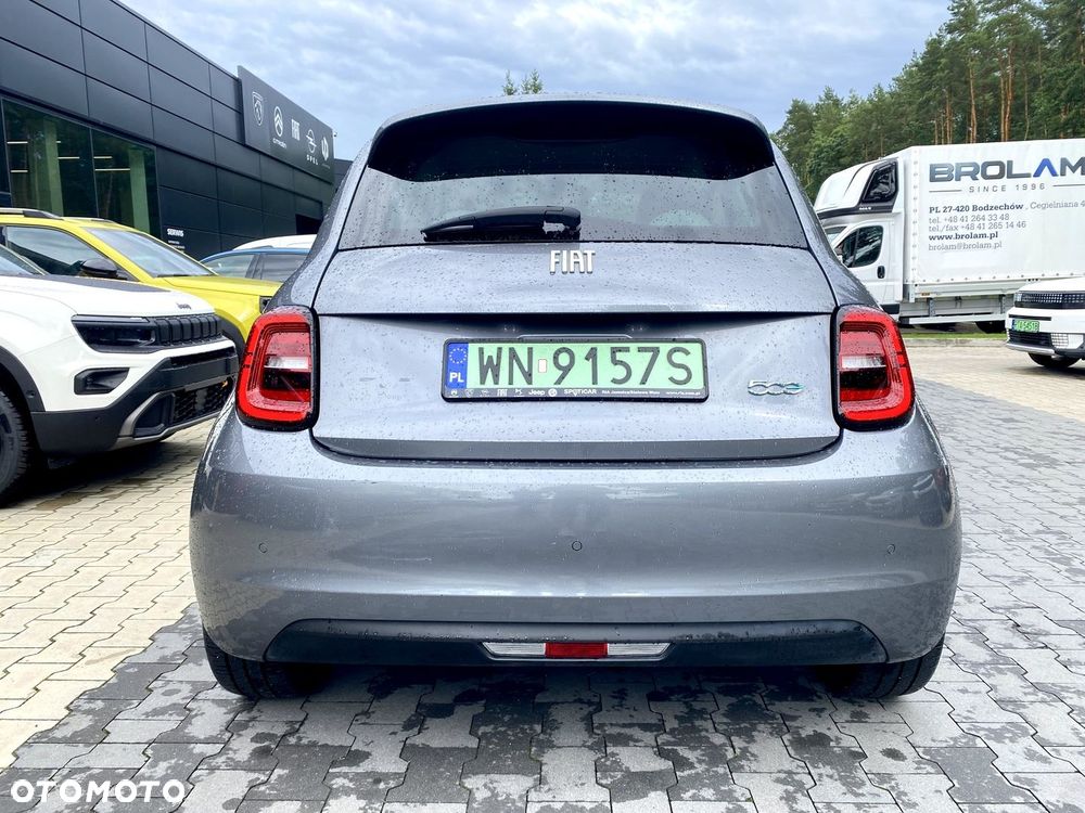 Fiat 500e - 5