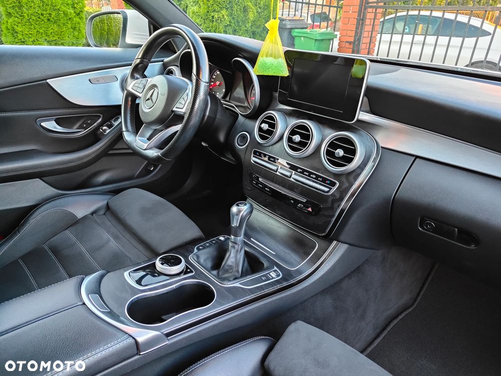 Mercedes-Benz Klasa C 180 AMG Line - 9