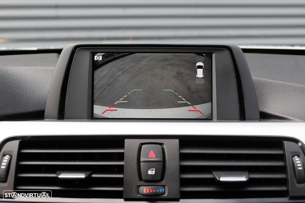 BMW 420 d Pack M - 33