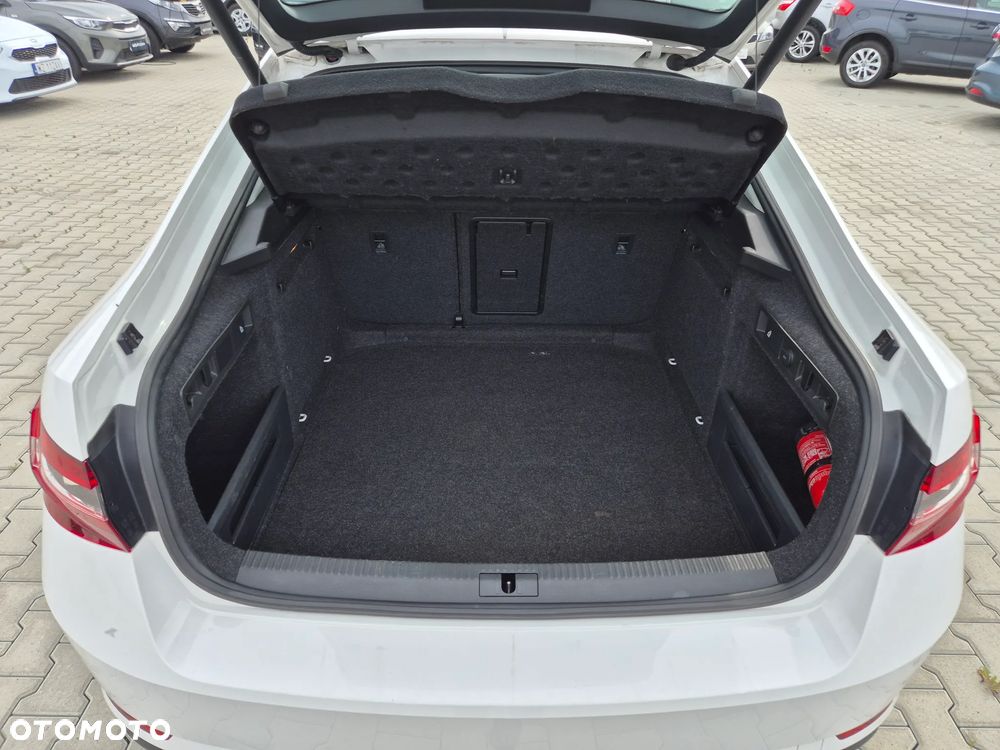 Skoda Superb 1.8 TSI Ambition - 36