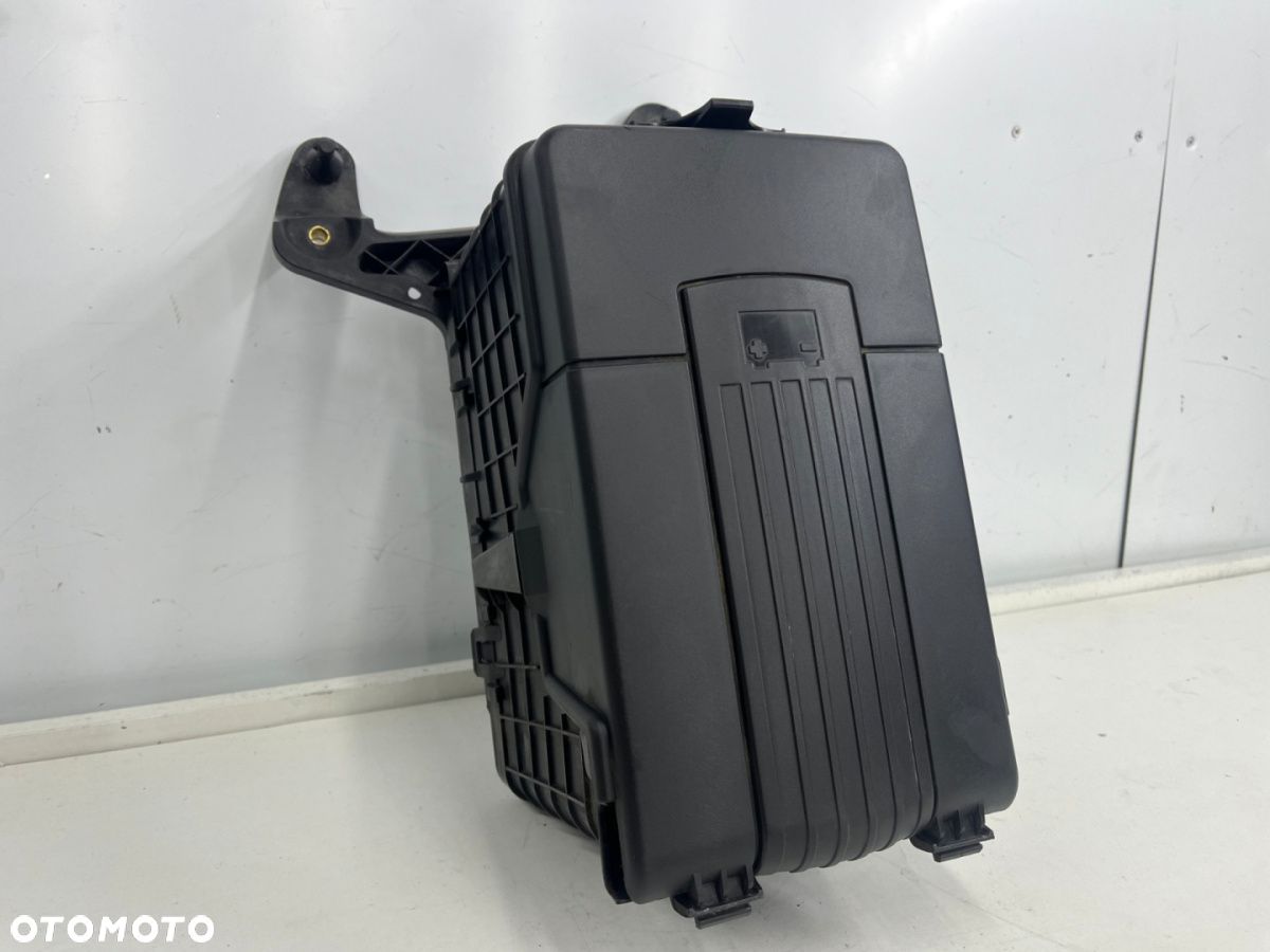 Podstawa akumulatora VW Golf V obudowa mocowanie pokrywa 1k0915335c 1k0915336b 1k0915443a 1k0915333c - 1