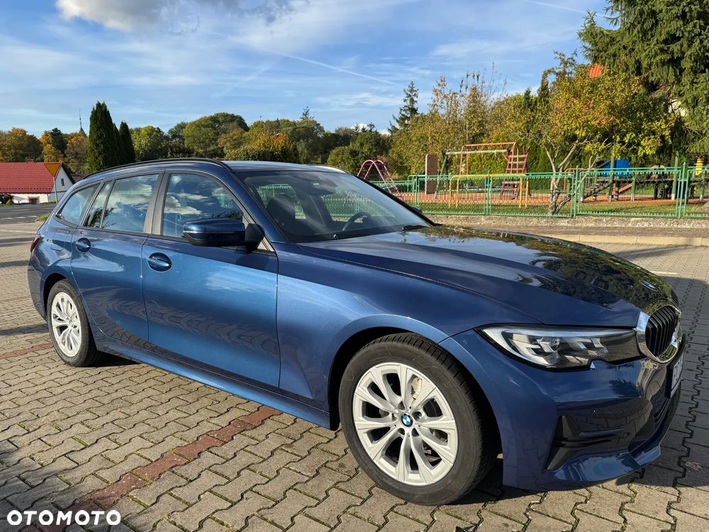 BMW Seria 3 318i Advantage - 5