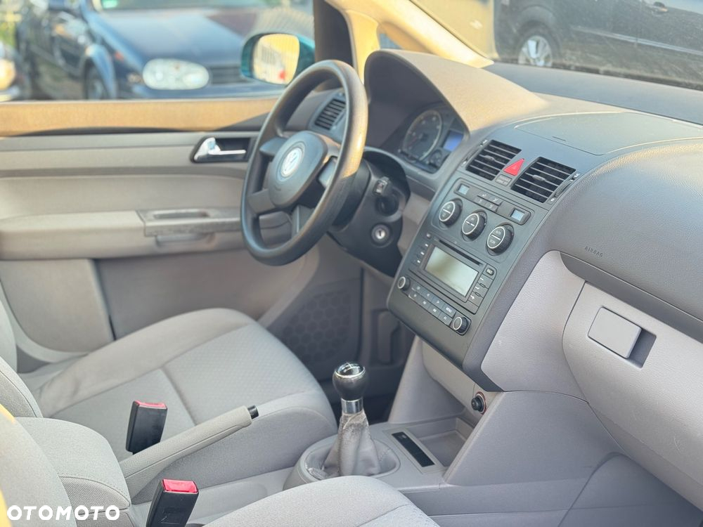 Volkswagen Touran 1.9 TDI Basis - 26