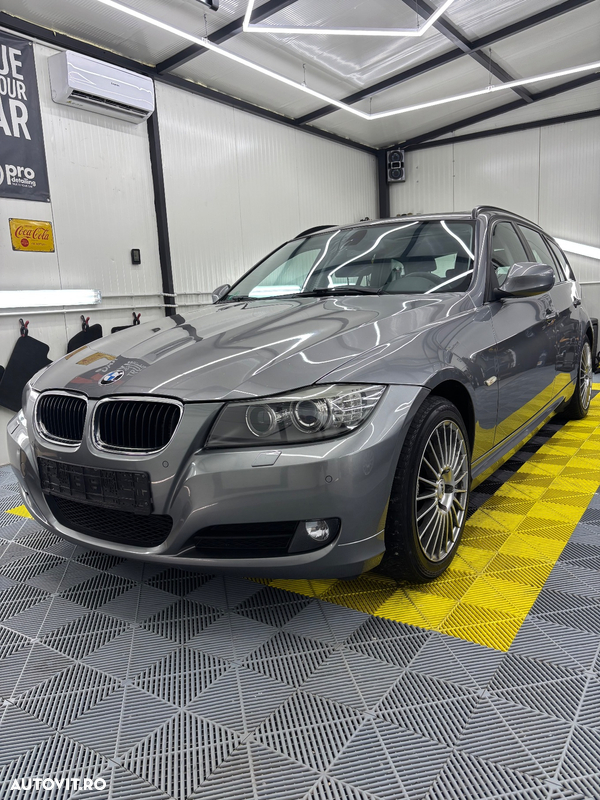 BMW Seria 3 320d DPF Touring