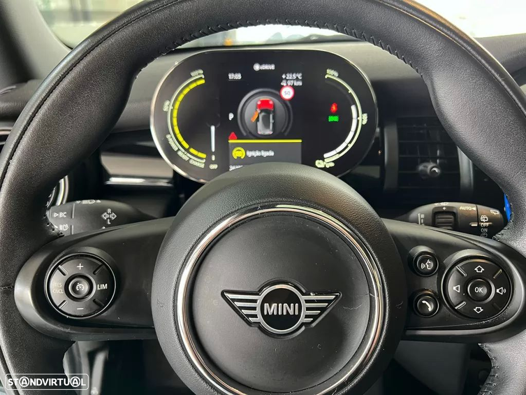 MINI 3 Portas Cooper SE - 24