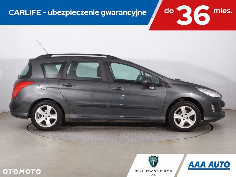 Peugeot 308 - 8