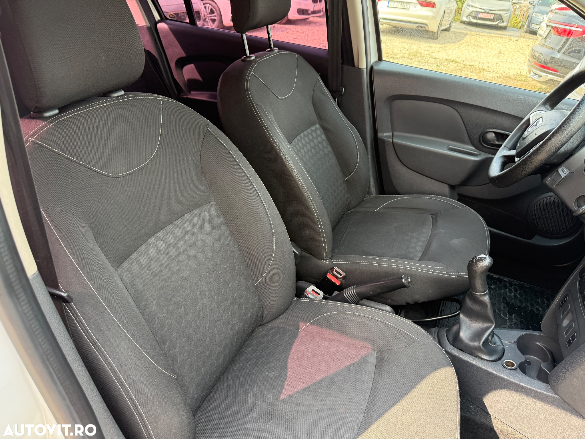Dacia Logan 1.5 Blue dCi Laureate - 21