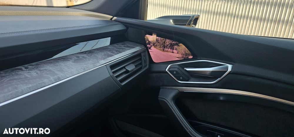 Audi e-tron quattro S - 21
