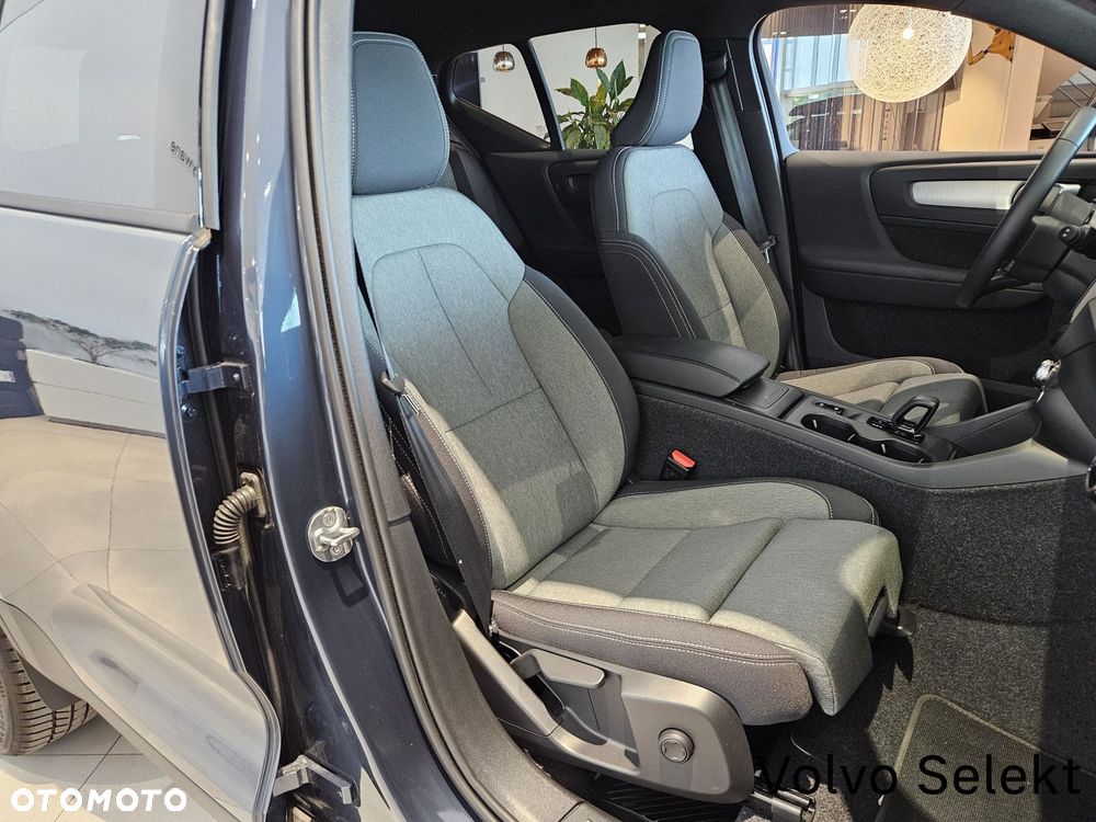 Volvo XC 40 - 27