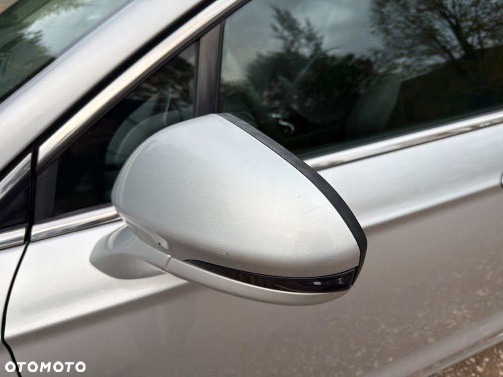 Ford Mondeo 2.0 TDCi Titanium PowerShift - 16