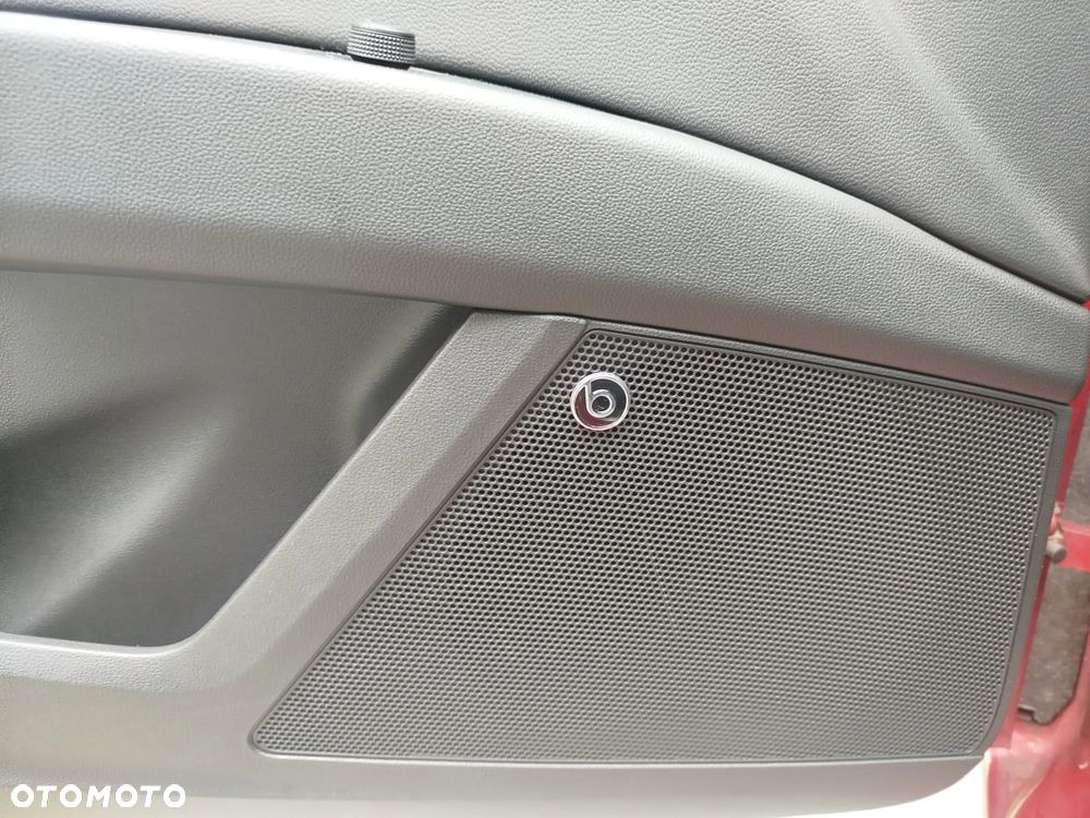 Seat Leon 2.0 TDI DPF DSG FR Black Matt Edition - 35