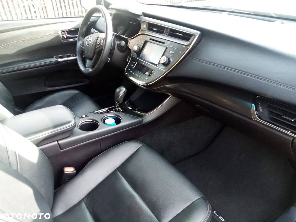 Toyota Avalon - 10