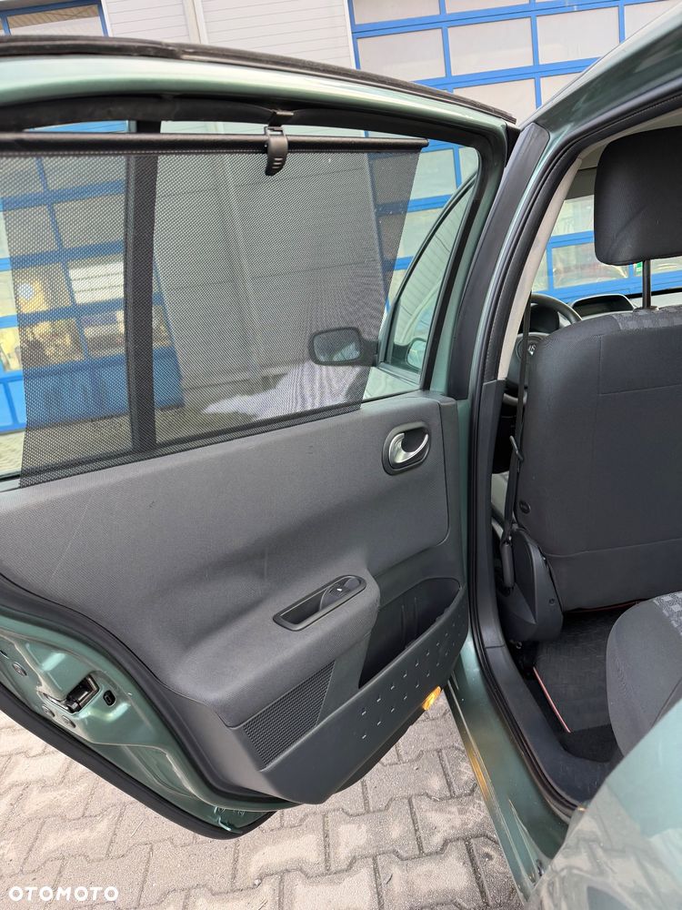 Renault Megane 1.4 Authentique - 18