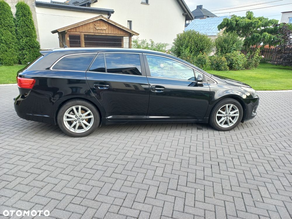 Toyota Avensis 2.0 D-4D - 2