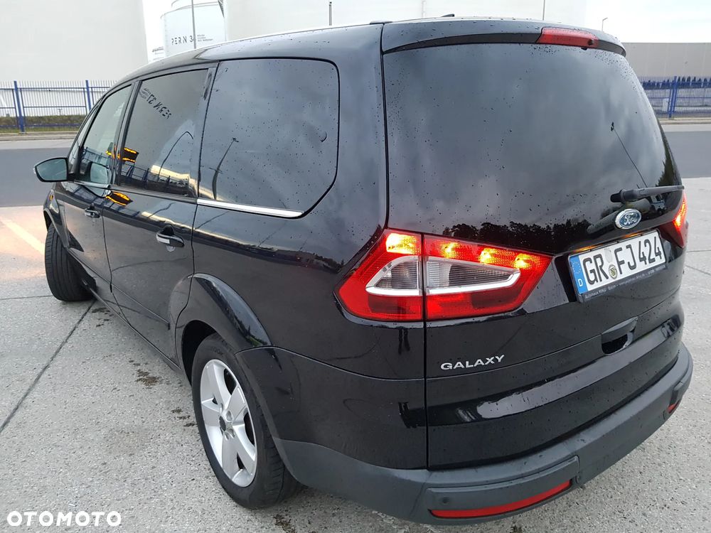 Ford Galaxy 2.2 TDCi DPF Titanium - 6