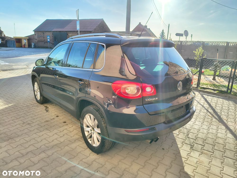 Volkswagen Tiguan 2.0 TDI DPF 4Motion Exclusive - 11