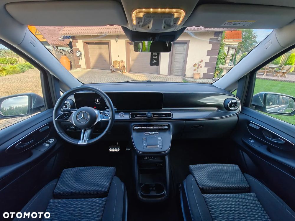 Mercedes-Benz Klasa V 250 d Avantgarde 9G-Tronic (długi) - 16