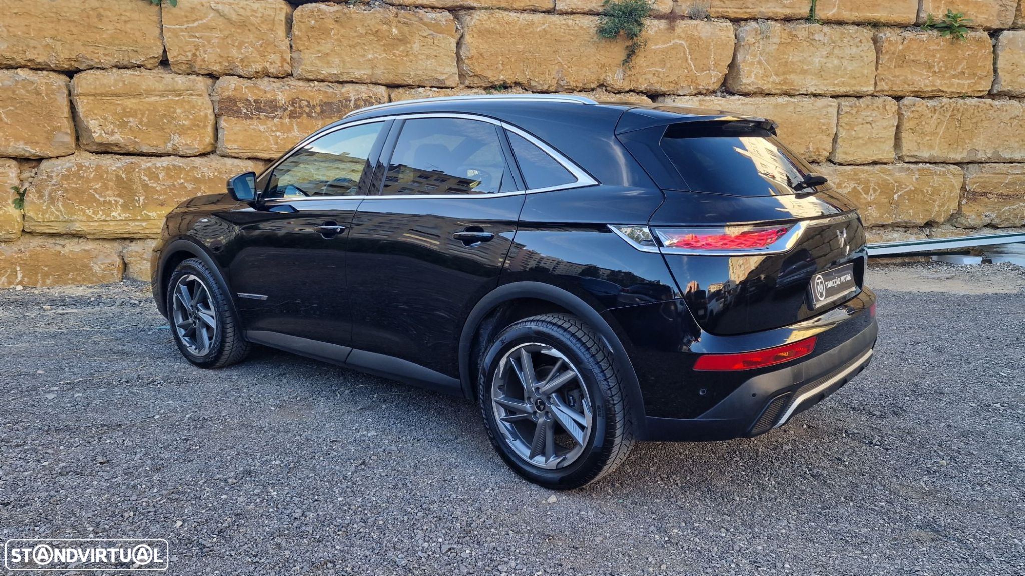 DS DS7 Crossback - 12