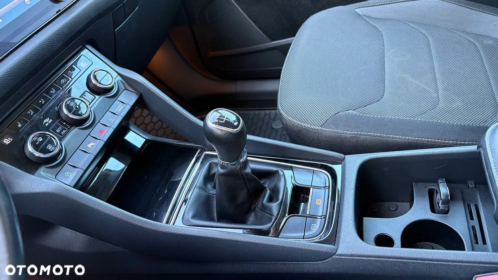 Skoda Kodiaq 1.5 TSI ACT 4x2 Ambition 7os - 29