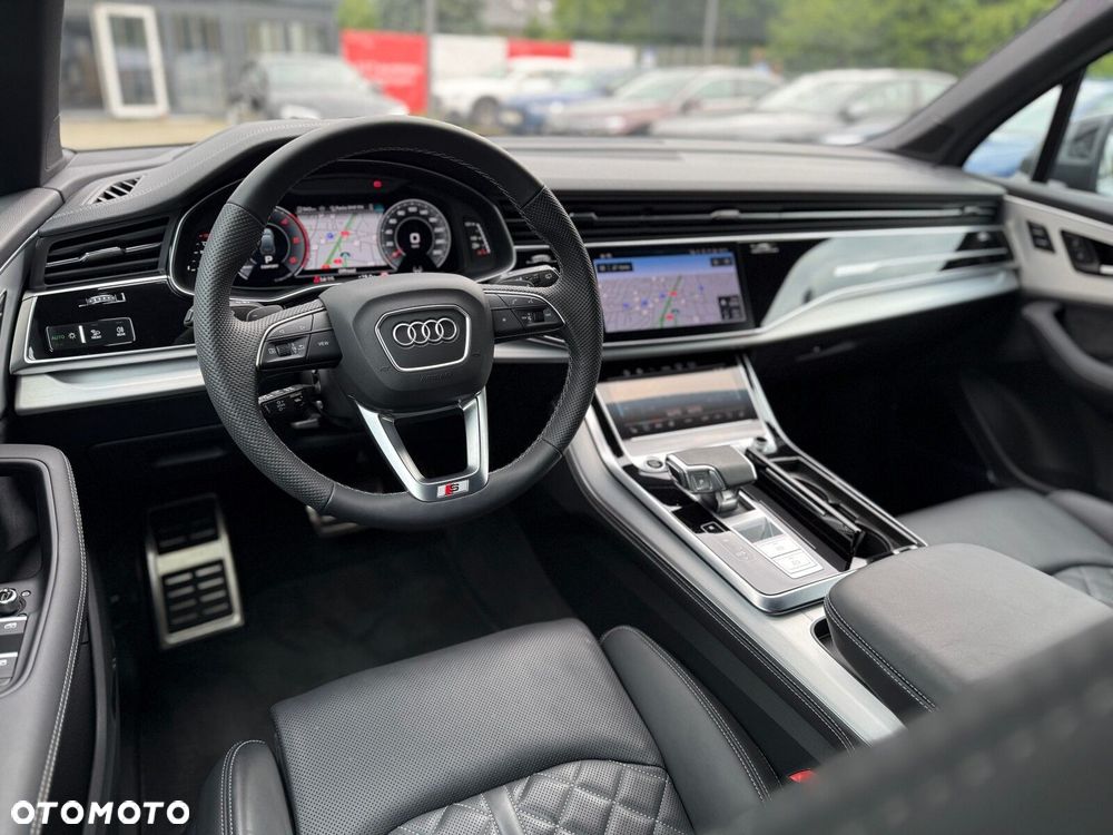 Audi Q7 - 18