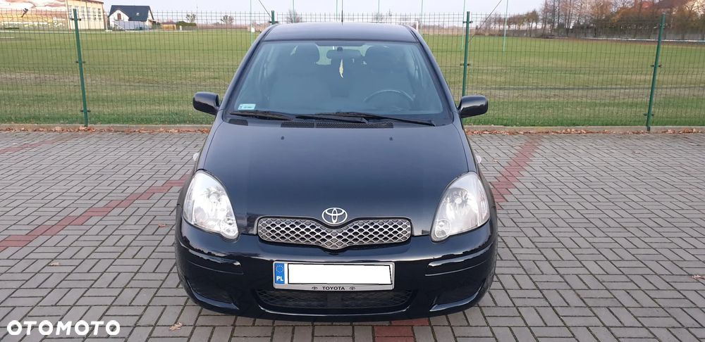 Toyota Yaris 1.4 D-4D - 12