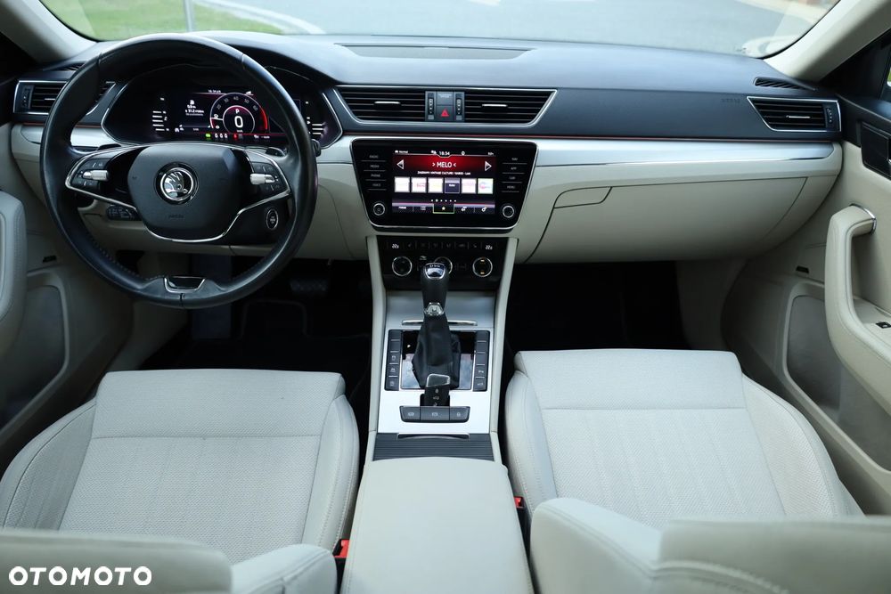 Skoda Superb 2.0 TSI Style DSG - 25
