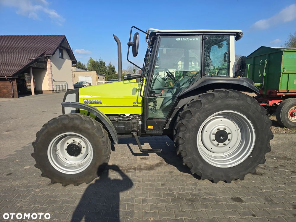 Valtra 800 - 3