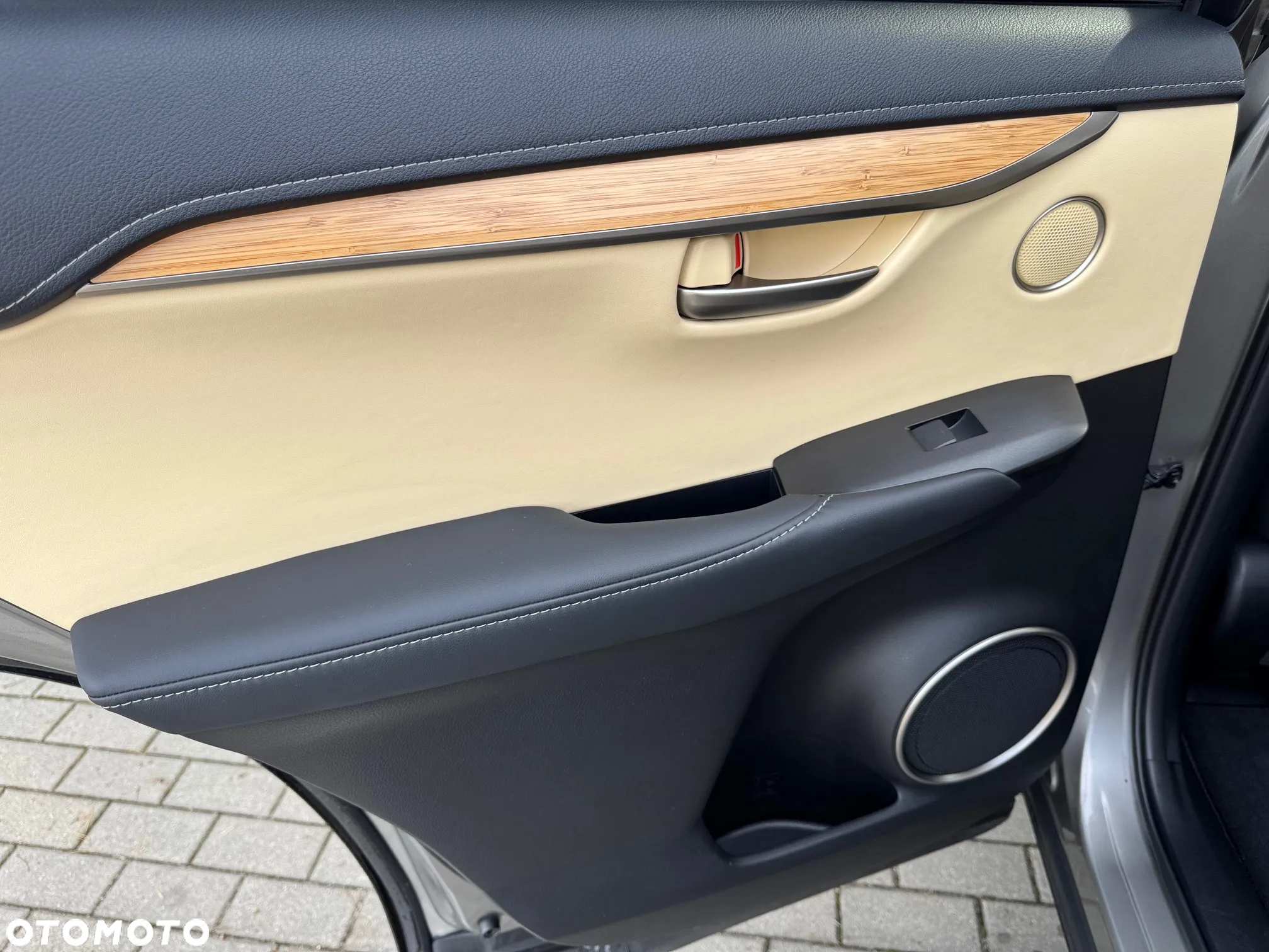 Lexus NX 200t AWD Luxury Line - 33