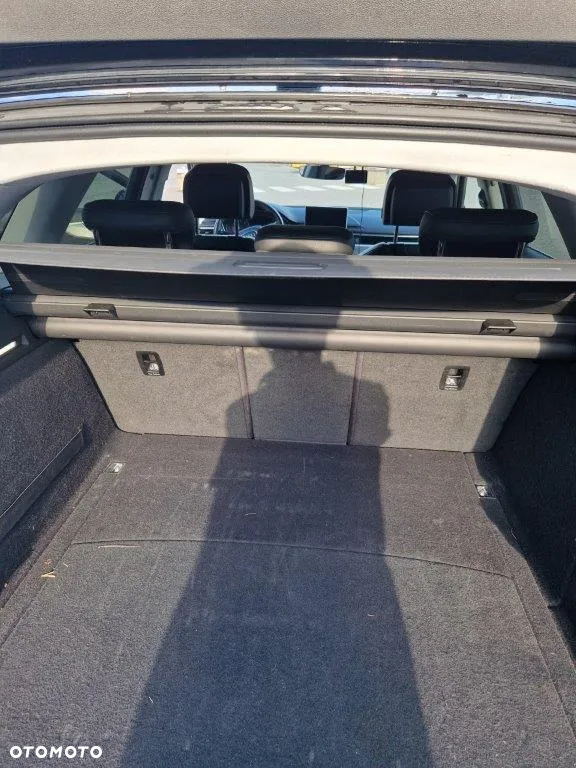 Audi A4 40 TFSI S tronic - 6