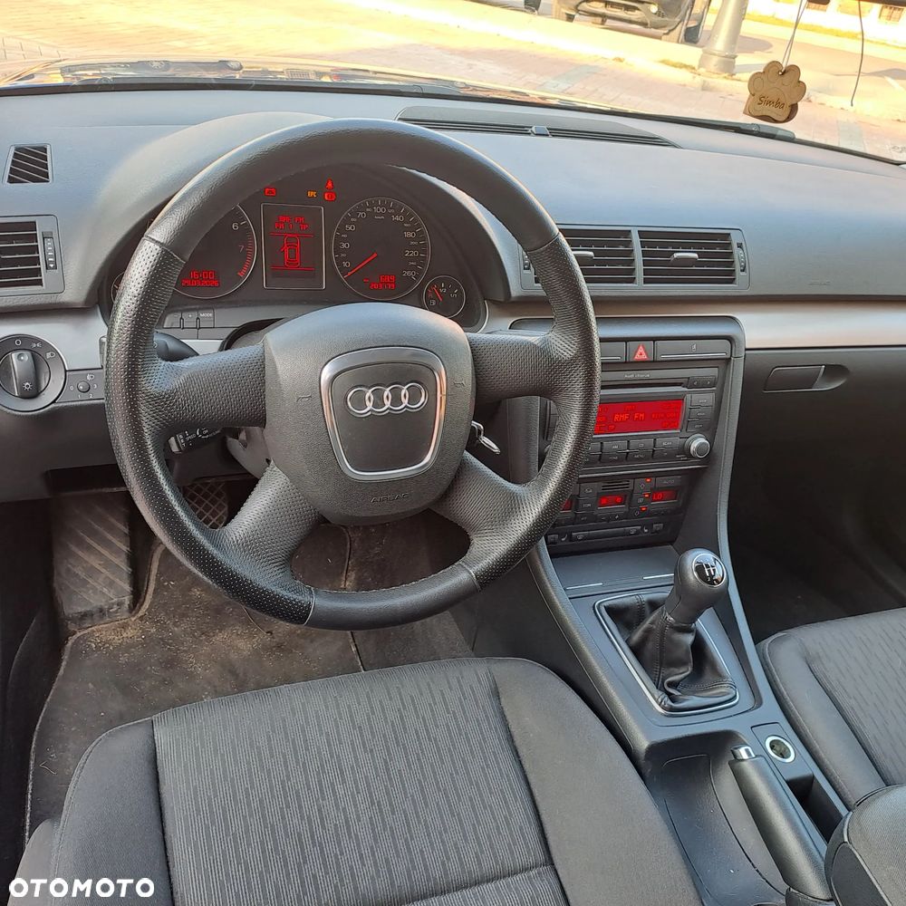 Audi A4 Avant 1.6 - 4