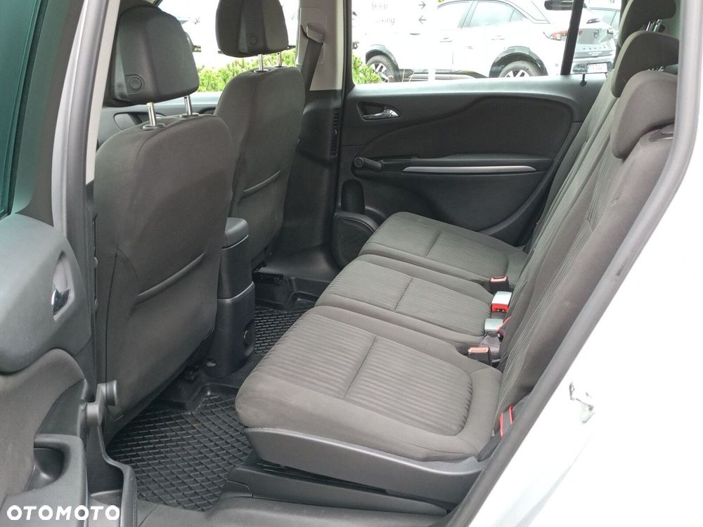 Opel Zafira 1.4 T Enjoy - 11