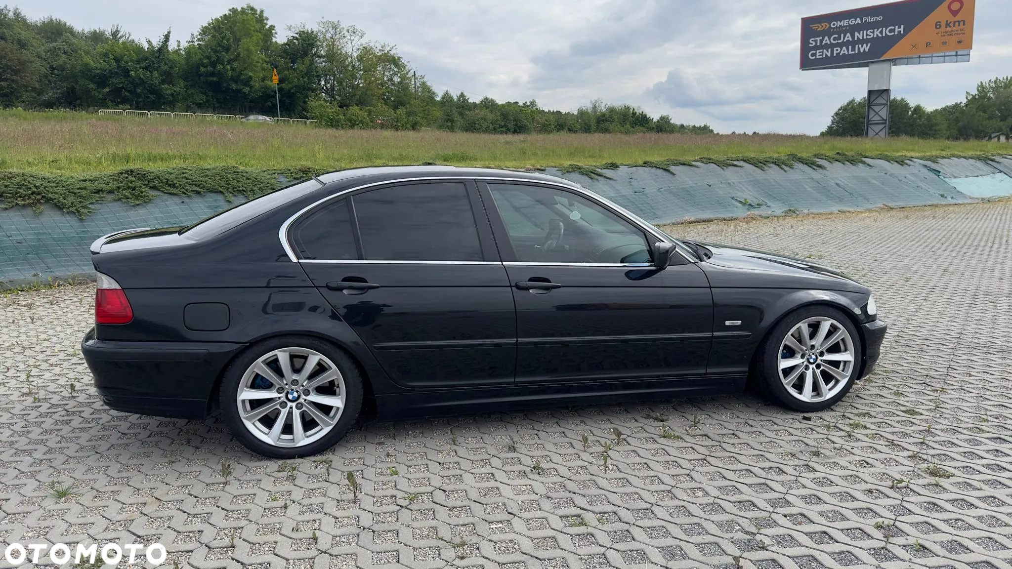BMW Seria 3 330i - 6