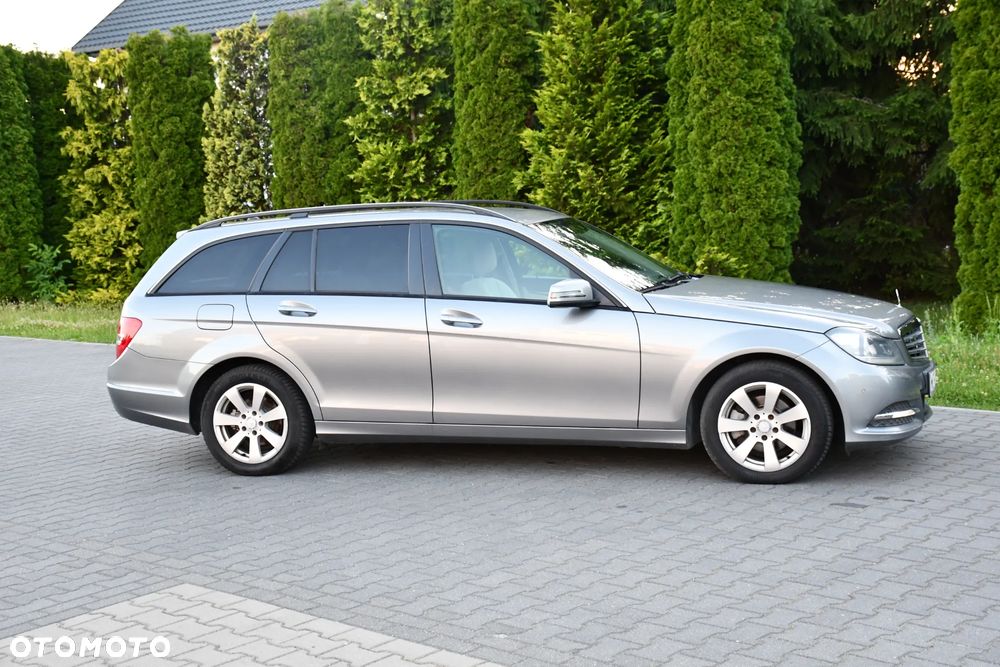 Mercedes-Benz Klasa C - 24