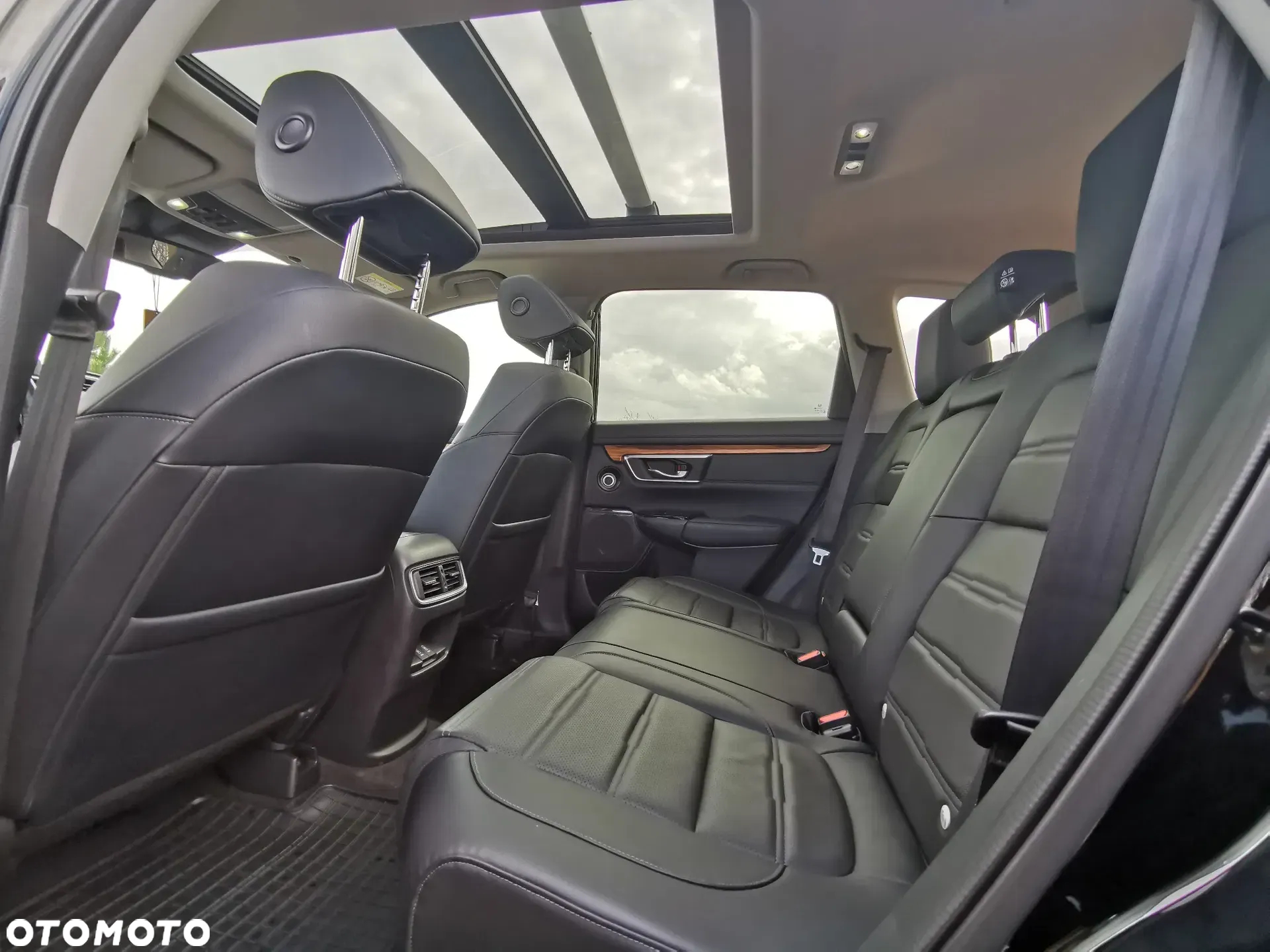 Honda CR-V - 10