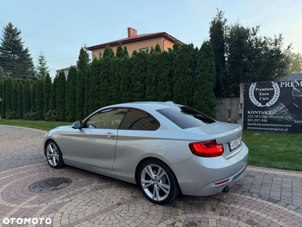 BMW Seria 2 220d Sport-Aut Sport Line - 22