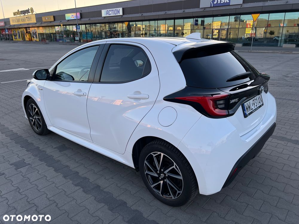 Toyota Yaris - 5