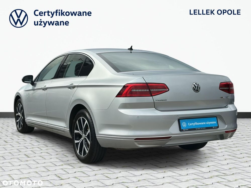 Volkswagen Passat 1.4 TSI BMT ACT Comfortline - 8