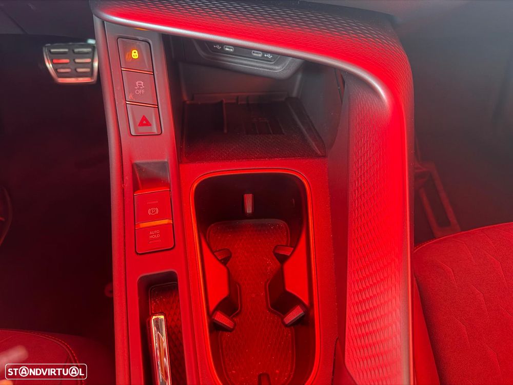Cupra Terramar 1.5 e-Hybrid DSG Tribe Edition - 48