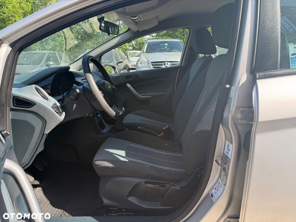 Ford Fiesta 1.25 Gold X - 18