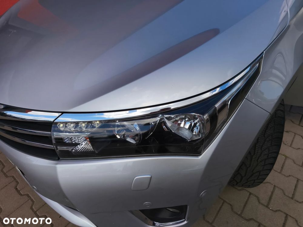 Toyota Corolla 1.6 Prestige - 23