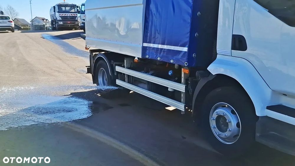 Renault Midlum 220 Polewaczka Myjka Karcher Mycie Ulic Myjka Drogowa Podlewanie Mycie Ciśnieniowe Cysterna 2011r Zarejestrowana - 3