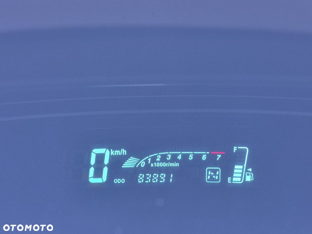 Toyota Yaris - 7