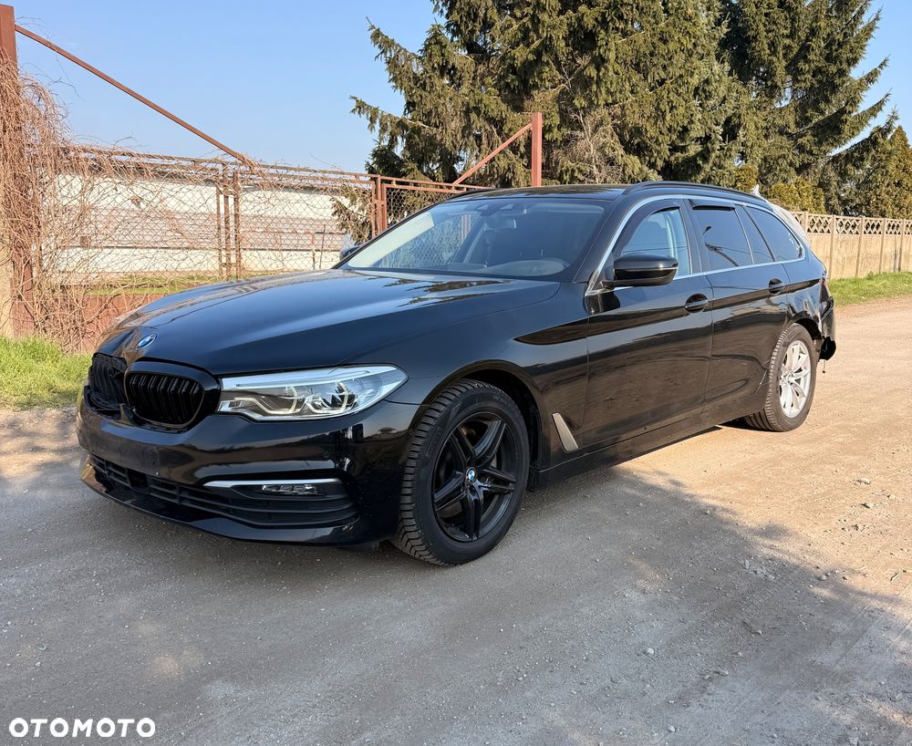 BMW Seria 5 530d Sport Line - 1
