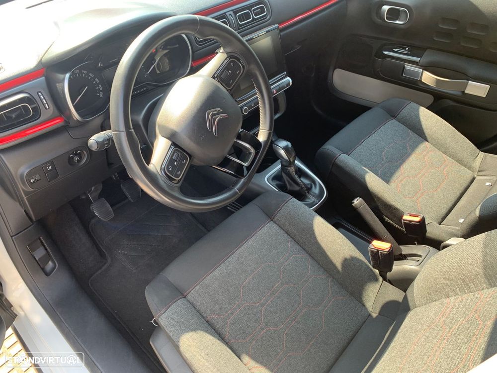 Citroën C3 1.2 PureTech Shine - 4